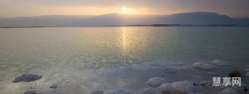 世界上海拔最低的湖泊(世界湖面海拔最低的湖)