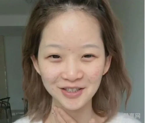 笑嘻嘻地什么(笑嘻嘻类似的词语ABB)