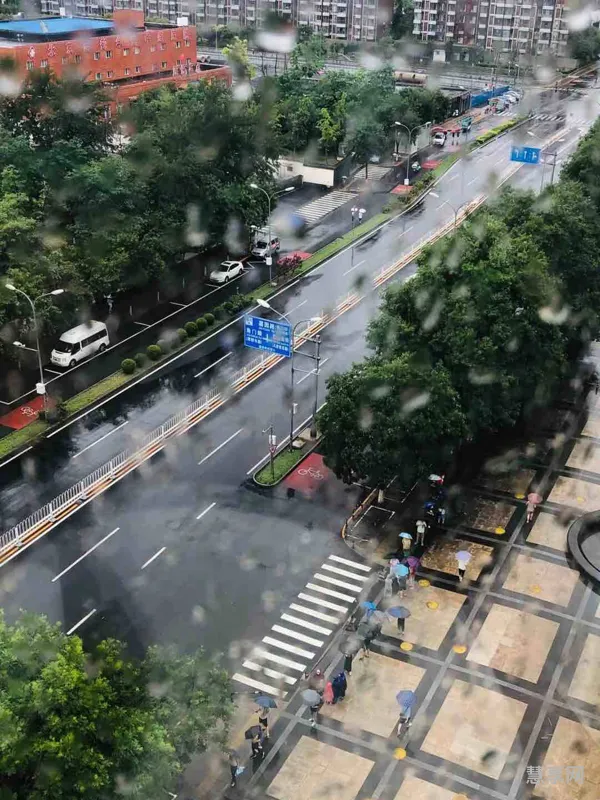 4省区局地今天仍有大暴雨(今明后三天天气预报)