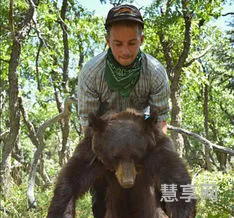 动物学家与社会学家相对应(人和什么动物杂交能繁殖)