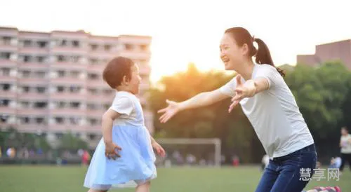 给妈妈的暖心句子简短(给产后妈妈的暖心文字)