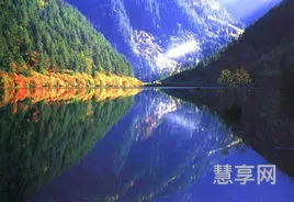 九寨沟在哪个省份(九寨沟旅游适合几月份去)