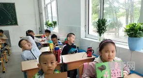 恭喜升入小学的祝福语(祝贺你成为一名小学生)