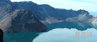 长白山天池火山(怎样赞美长白山的天池)