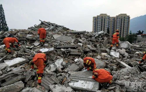 雅安地震原因(2013年雅安大地震)